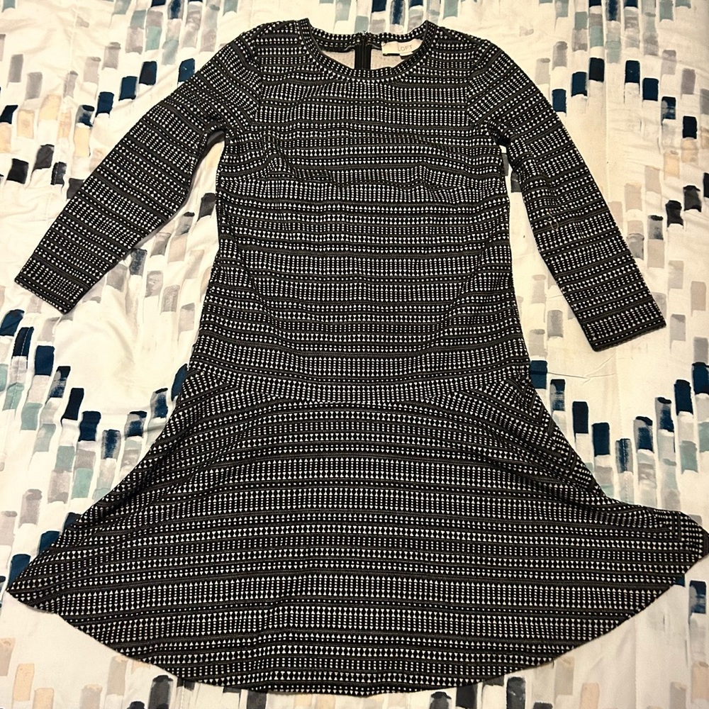 Ann Taylor Loft Black and Cream 3/4 sleeve Dress XXS